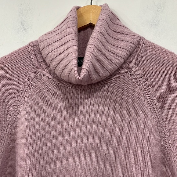 Repeat Cashmere Wide Ribbed Turtleneck Sweater in Dusty Pink Cashmere Wool S - Picture 6 of 16